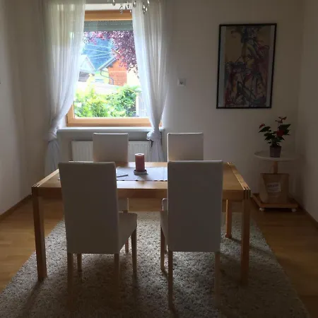 Millies Hosting - Familienurlaub Mit Hund In Kaernten דירה *